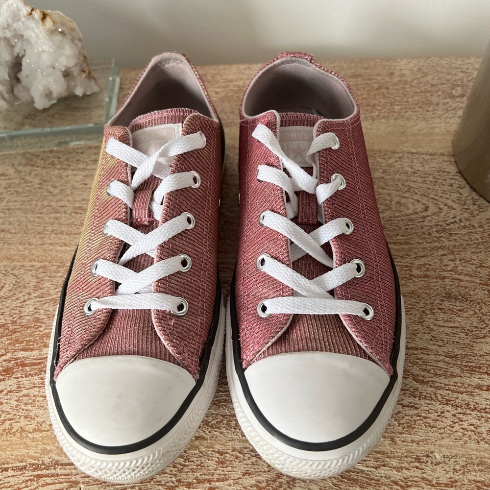 Shiny pink Converse